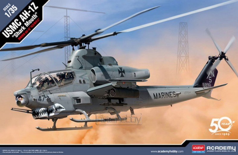 Academy 12127 - 1/35 USMC AH-1Z Shark Mouth