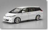 Aoshima #AO-38284 - No.16 Estima Aeras 2006 G Package Custom (Model Car)