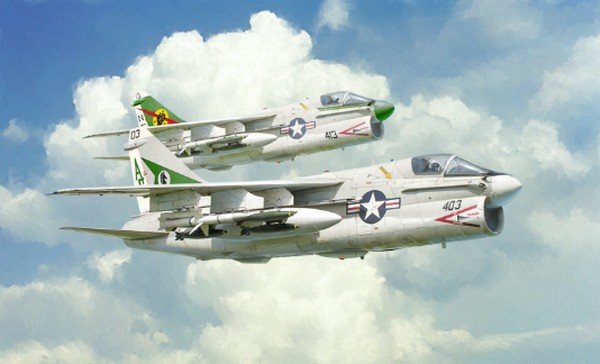 Italeri 1411 - 1/72 A-7E Corsair II