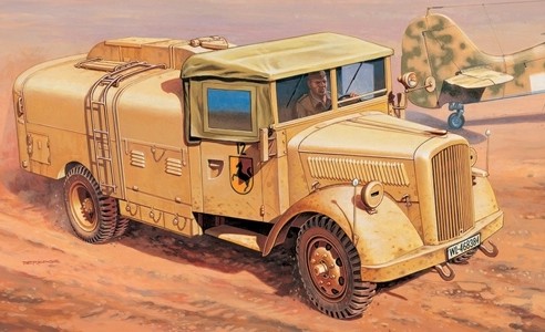 Italeri 6467 - 1/35 Kfz. 385 Tank Wagen