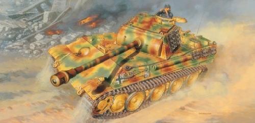 Italeri 6493 - 1/35 Pz.Kpfw. V Panther Ausf. G With Extra Large Pe Parts