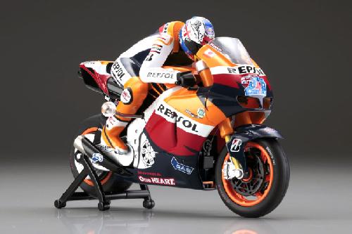 Kyosho 30053CS - 1/18 EP Motorcycle MINI-Z MC-01 2.4GHz REPSOL Honda RC212V 2011 No.27