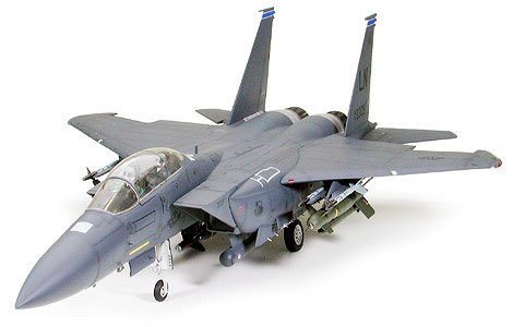 Tamiya 60312 - 1/32 F-15E Strike Eagle Bunkerbuster