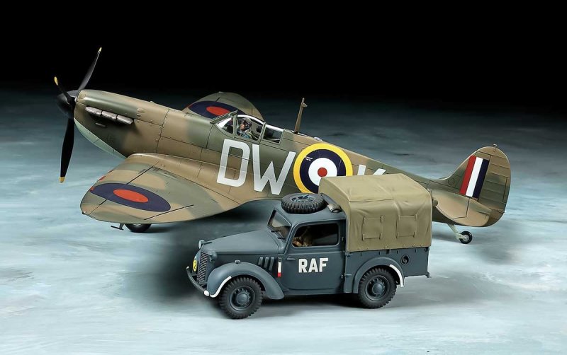 Tamiya 25211 - 1/48 Supermarine Spitfire Mk.I & Light Utility Car 10HP Set