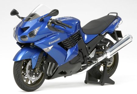 Tamiya 21083 - Kawasaki ZZR1400 Thunder Blue - Finished Model