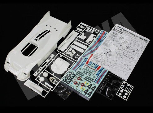 Tamiya 84303 - 1/12 Porsche 936 Martini Body Parts Set